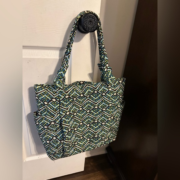 Vera Bradley Bag - Picture 4 of 5